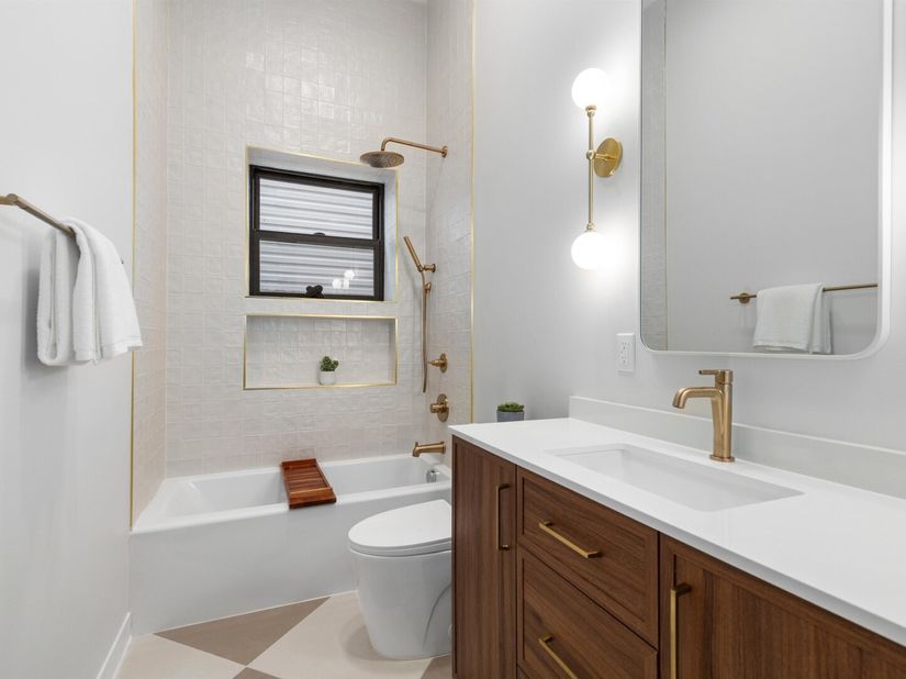 322 Princeton Ave Unit 1, Jersey City NJ 07305