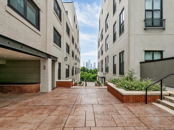 518-536 Gregory Ave A101, Weehawken NJ 07086