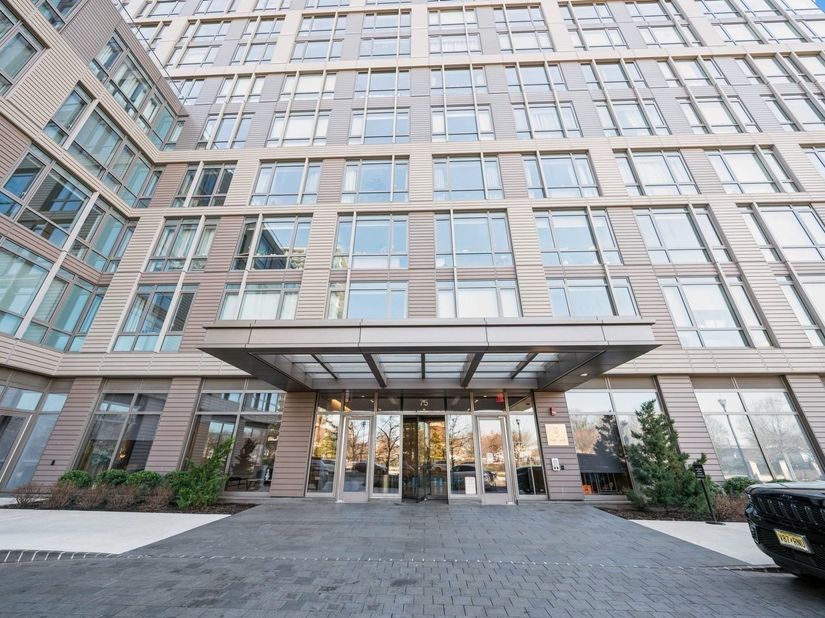 75 Park Lane South 510, Jersey City NJ 07310