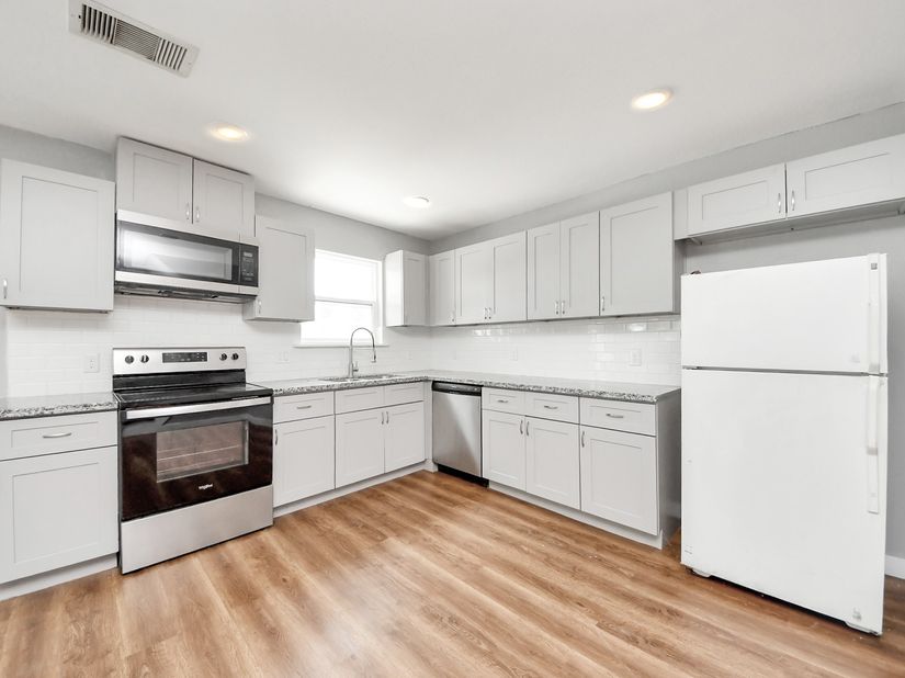 8125 Eastover Street B, Houston TX 77028