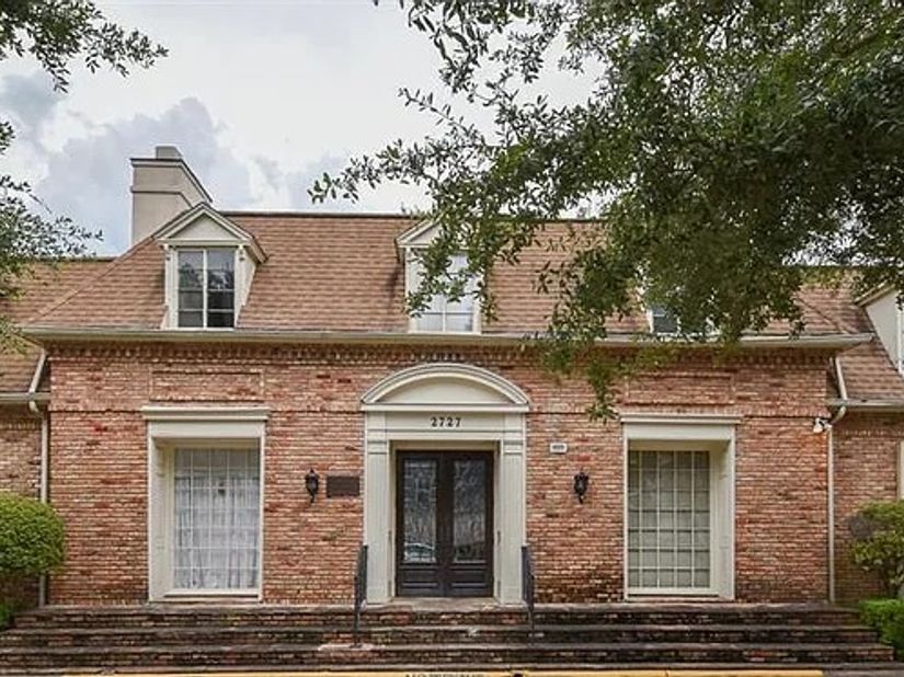 2727 Briarhurst Drive 1, Houston TX 77057