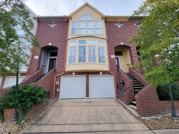 2004 Mcduffie Street