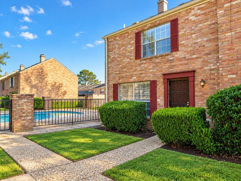 4214 Belle Park Drive 4214, Houston TX 77072