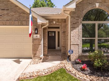 42 Camber Pine Place