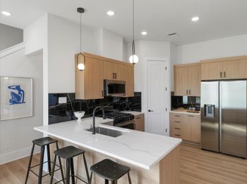 5310 Teodoro Lane