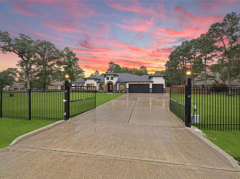 27303 E Benders Landing Boulevard, Spring TX 77386