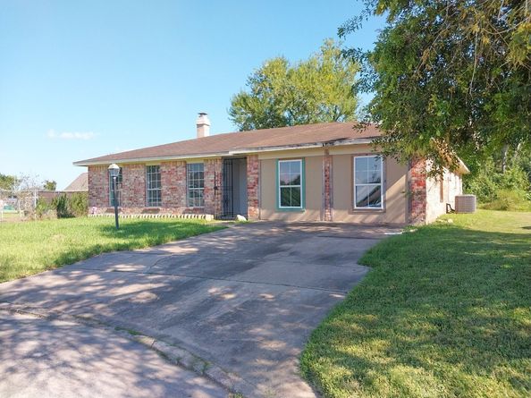 12819 Cape Hyannis Drive, Houston TX 77048