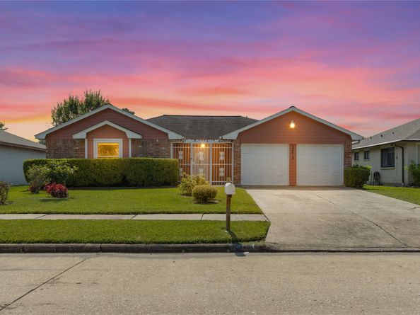 13410 S Thorntree Drive, Houston TX 77015