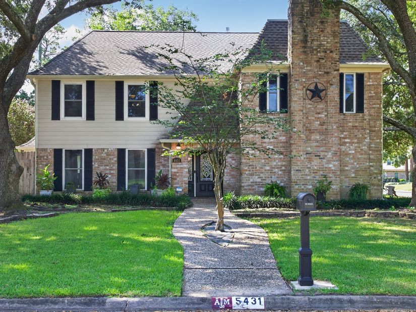 5431 Pine Arbor Drive, Houston TX 77066