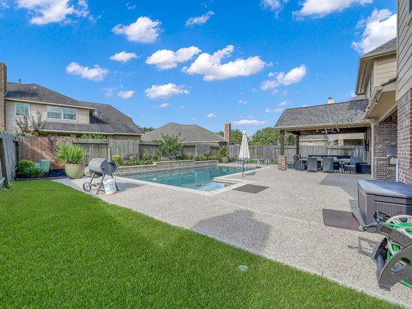 11027 Hilltop Park Lane, Cypress TX 77433