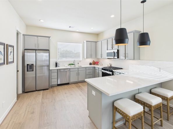 10616 Cascade Ledge Lane, Houston TX 77025