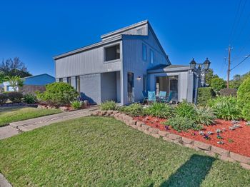 11502 Bellerive Drive