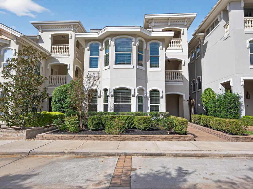 23 Olmstead Row, The Woodlands TX 77380