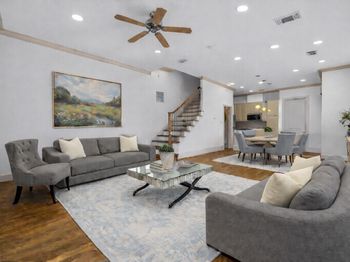 931 W 23rd Street