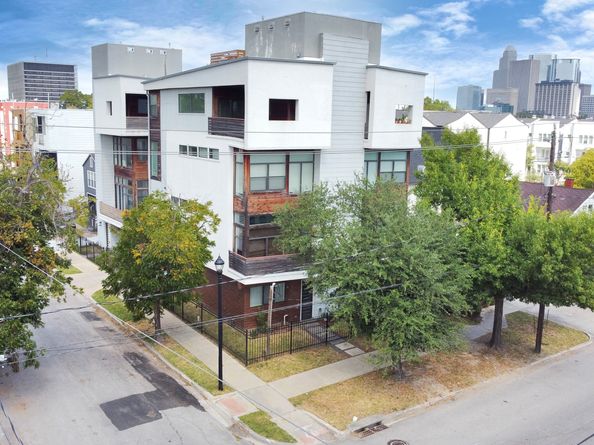 3218 N Crawford Street, Houston TX 77004