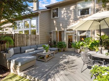 74 Valley Oaks Circle