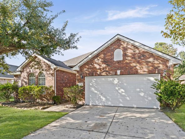 12506 Opal Valley Drive, Tomball TX 77377