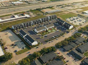 81 Northpoint Dr Building 4 Apartment A