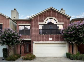 3570 Link Valley Drive