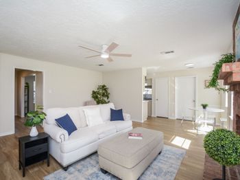 10427 Huntington Crest Drive