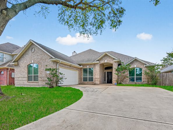 12426 Shadycrest Drive, Houston TX 77082
