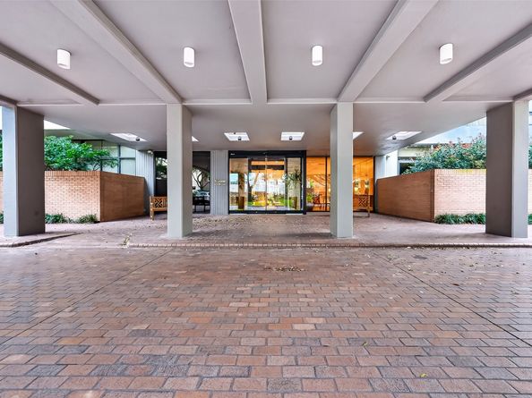 15 Greenway Plaza 2A, Houston TX 77046