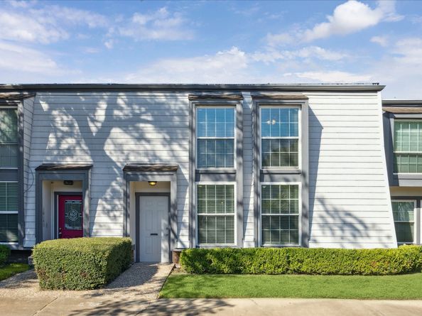 10147 Beekman Place Drive, Houston TX 77043