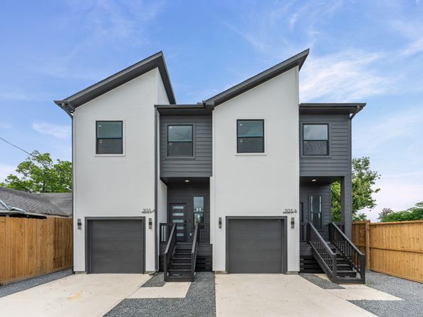 3135 Crane St A and B, Houston TX 77026