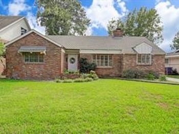 3815 Sun Valley Drive