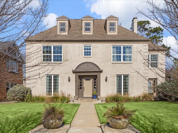 2431 Calumet Street, Houston TX 77004