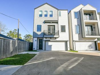 2204 Rain Melody Lane