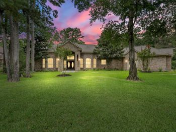 3207 W Benders Landing Boulevard