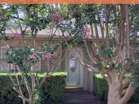 5212 Arboles Drive A, Houston TX 77035