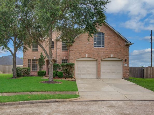 4602 Schiller Park Lane, Sugar Land TX 77479