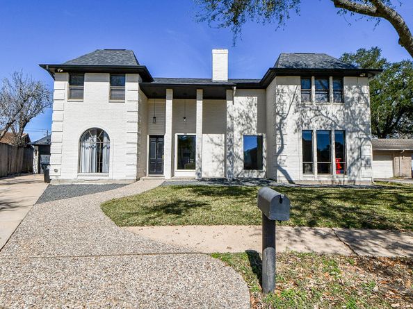 7722 Moondance Lane, Houston TX 77071