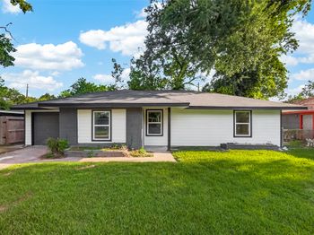 5751 Thrush Drive