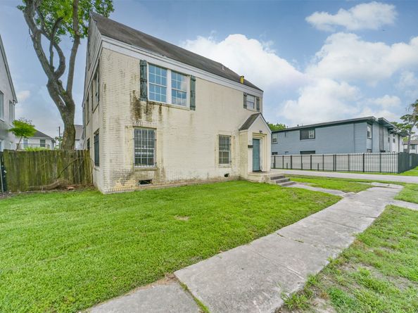 2904 Palm Street, Houston TX 77004