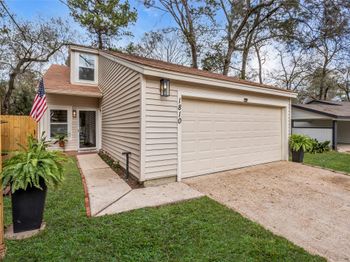 1810 N Red Cedar Circle