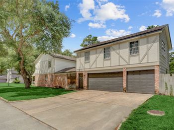 11902 Fawnview Drive
