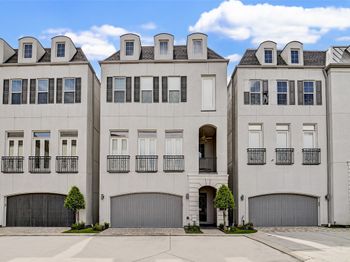 1010 Savannah Cedar Lane