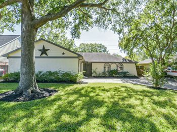 22203 Fincastle Drive