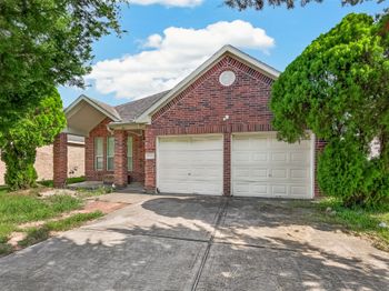 10106 Gil Jr Lane