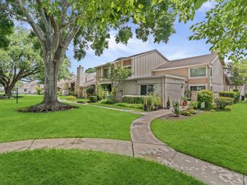 11524 Village Place Drive