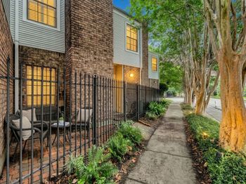 2113 Waugh Drive