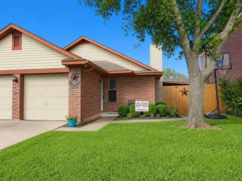 11655 Gullwood Drive, Houston TX 77089