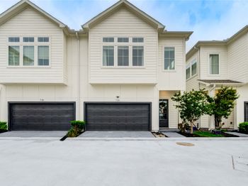 728 Carriage Knolls Drive