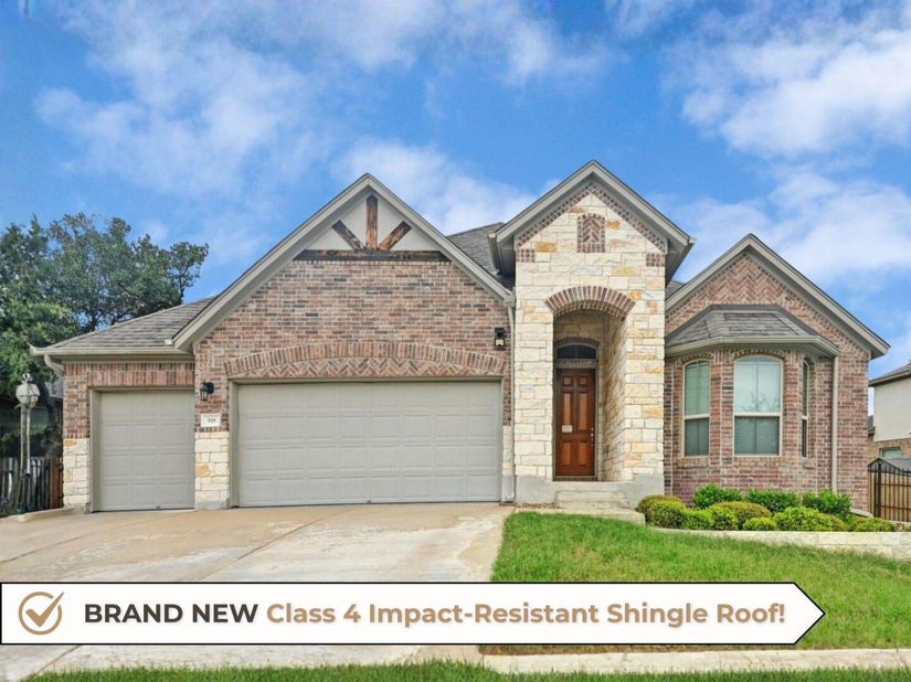 918 Valley View DR, Leander TX 78641