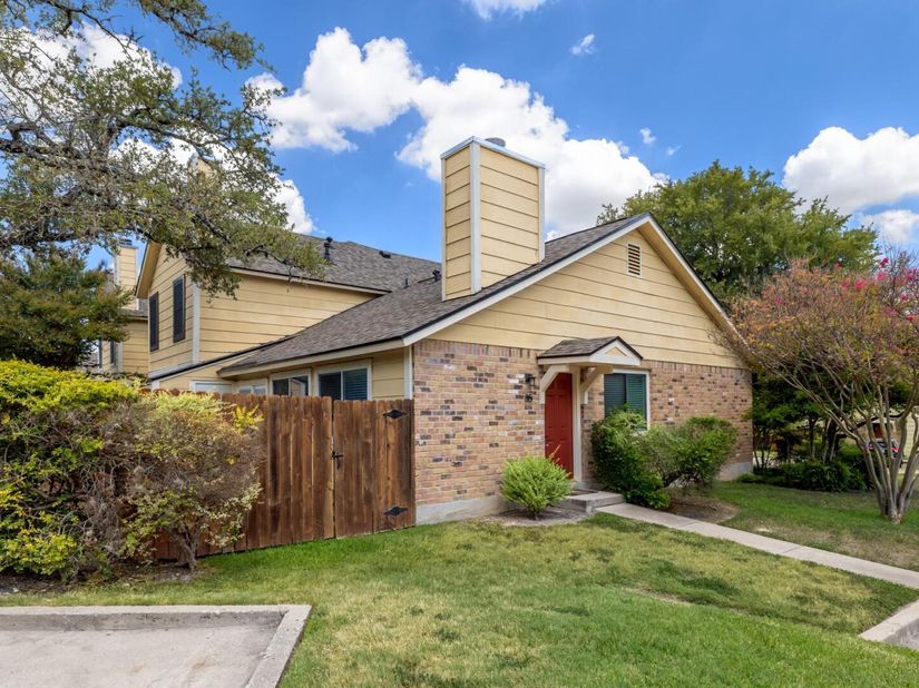11901 Swearingen DR 35, Austin TX 78758