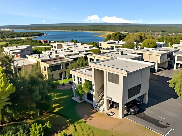 5802 Circulo DR 1A, Lago Vista TX 78645