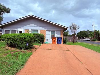 8404 Maine DR